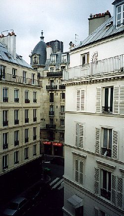 Our typical parisian view from the hotel window